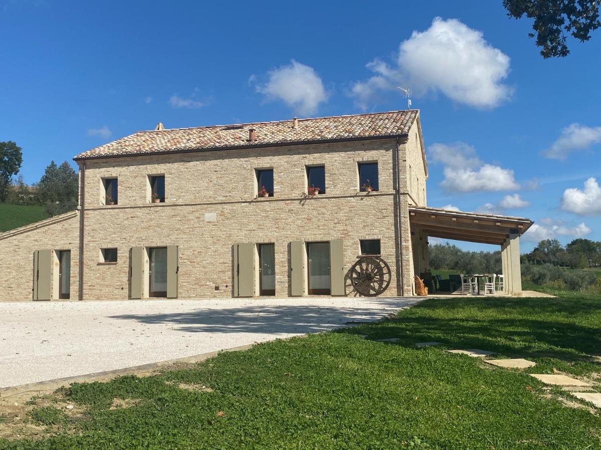 Casale Dei Cinque Colli Villa Ostra Bagian luar foto
