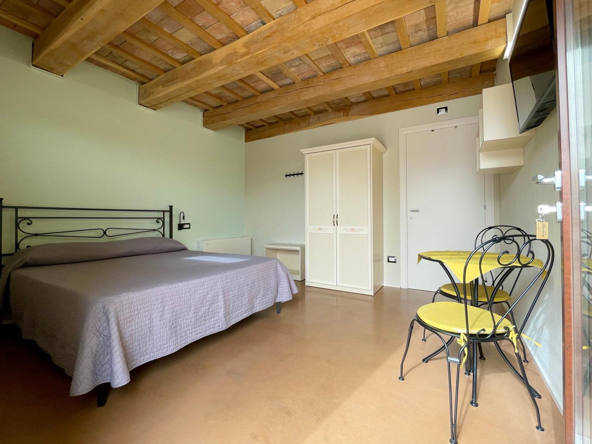 Casale Dei Cinque Colli Villa Ostra Bagian luar foto